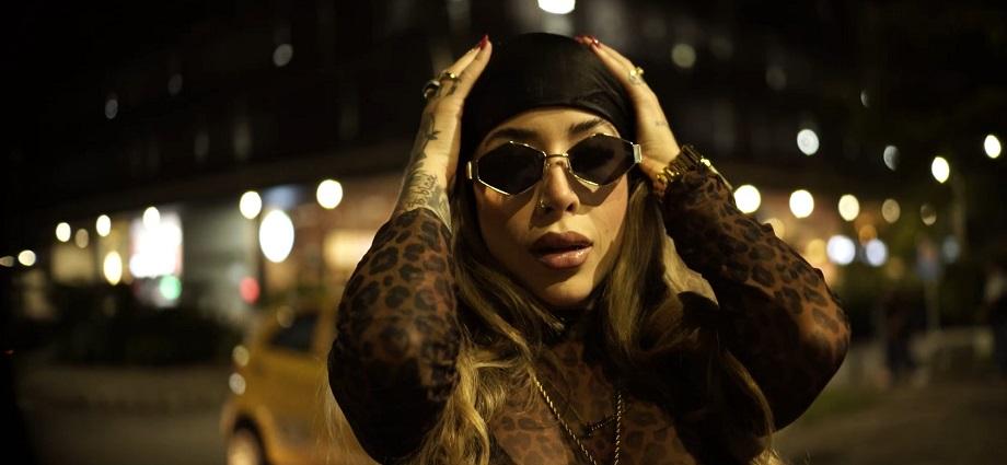 Fei en la Casa: La artista venezolana que redefine el desamor con su EP “Desenamorándome”