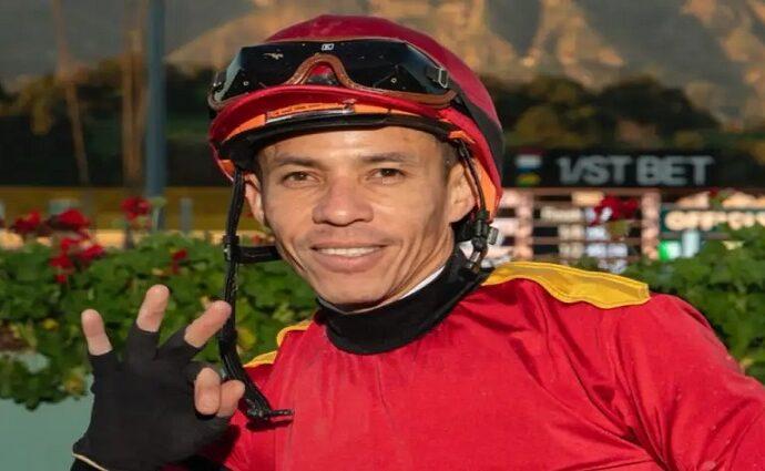 Emisael Jaramillo conquista California