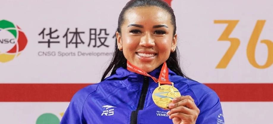 Yorgelis Salazar y Rodrigo Rojas conquistan el oro en la Premier League de Kárate