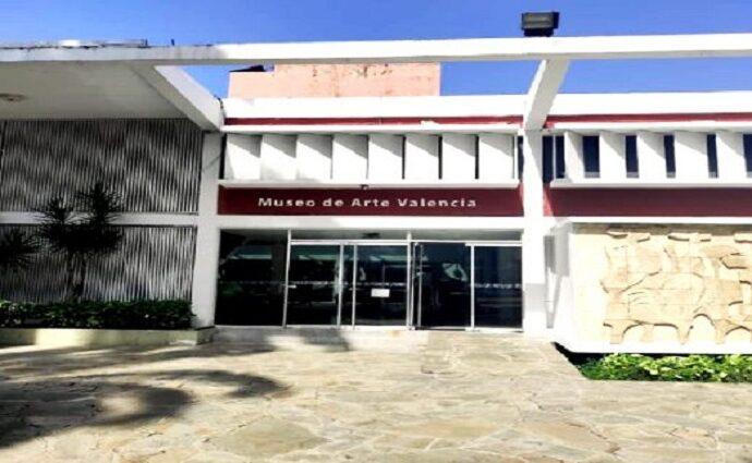 MUVA inaugura la exposición colectiva «Reinventario»