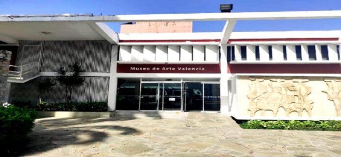 MUVA inaugura la exposición colectiva «Reinventario»