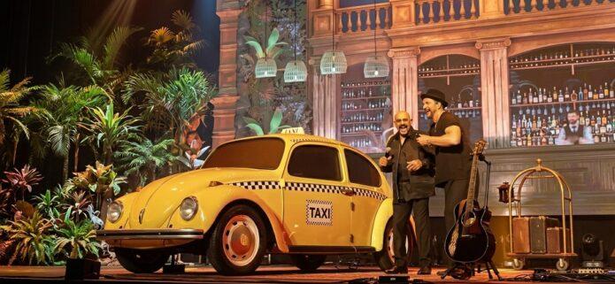 Oscar D’León y Ricardo Arjona paralizan Miami a ritmo de salsa y "taxi"