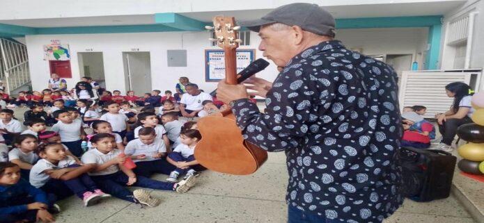 El Cuatro venezolano vibró en La Floresta