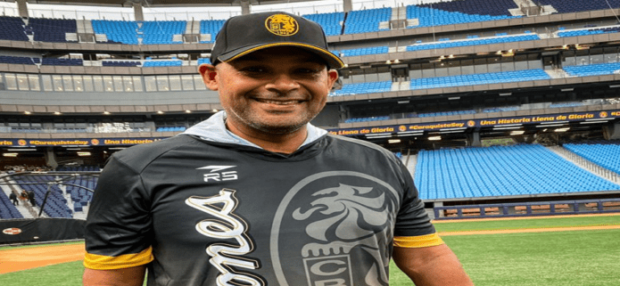 Lipso Nava y Robinson Chirinos toman las riendas de Leones del Caracas