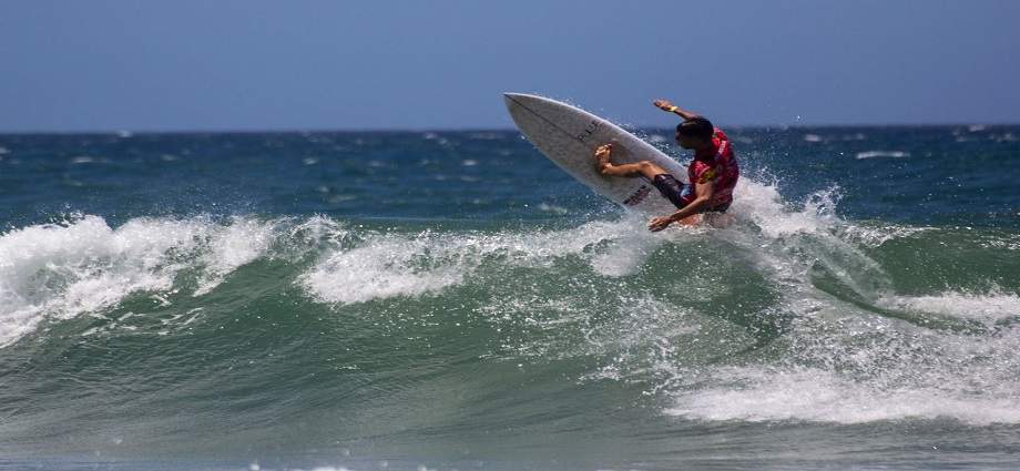 Playa Waikiki se prepara para recibir la 2da Válida Nacional de Surf 2026