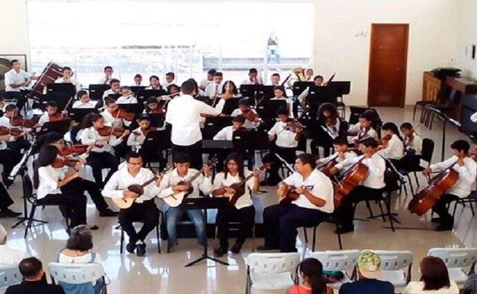 El Sistema rinde tributo a las madres con una gala musical en Parque Costazul