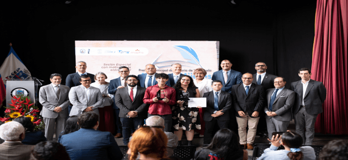 Chacao consolida el Premio Municipal de Historia "Augusto Mijares"