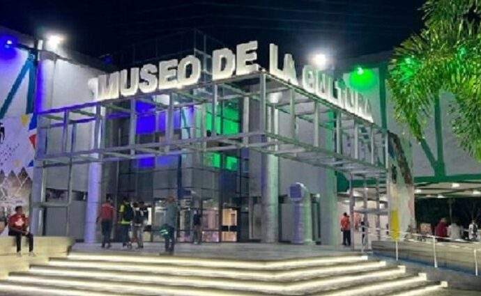 El Museo de la Cultura se colma de visitantes atraídos por las tradiciones