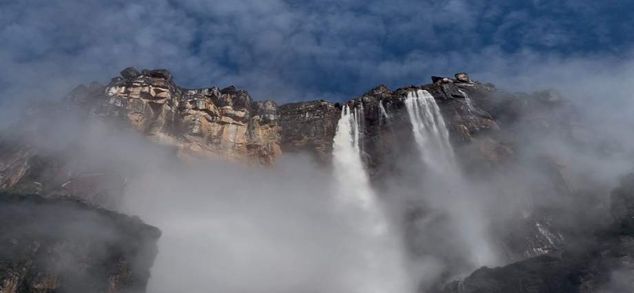 Lluvias devuelven su esplendor al Salto Ángel