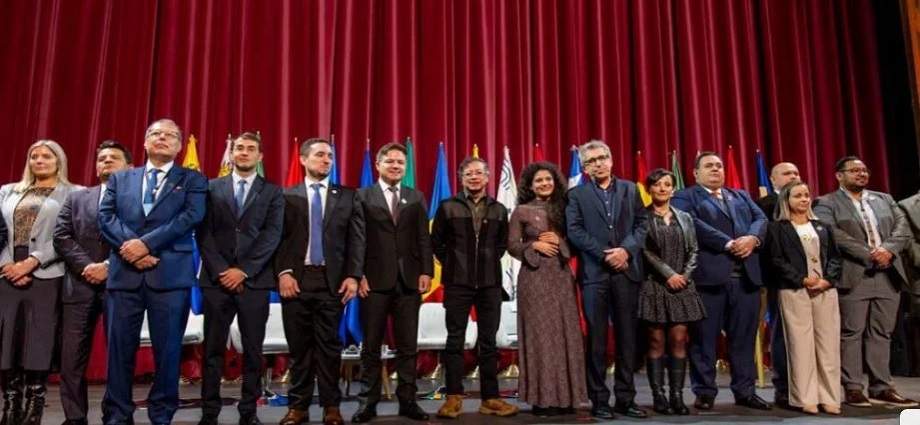 Venezuela se adhiere a RedArtes por la educación