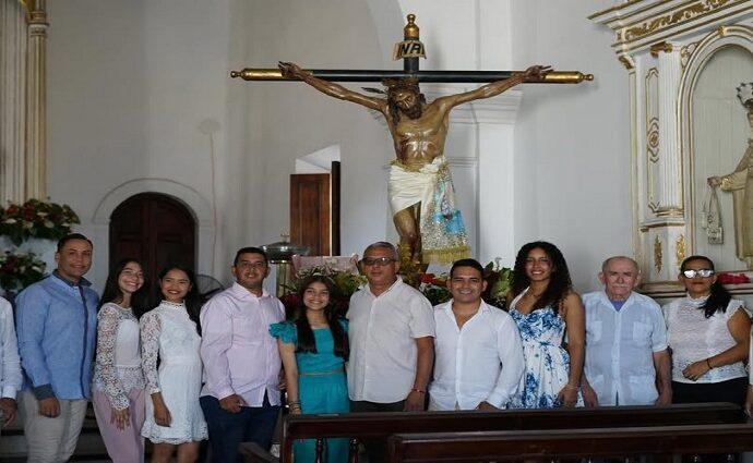 Maneiro rinde tributo al "Cristo del Pescador"