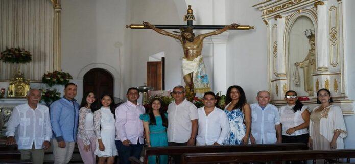 Maneiro rinde tributo al "Cristo del Pescador"