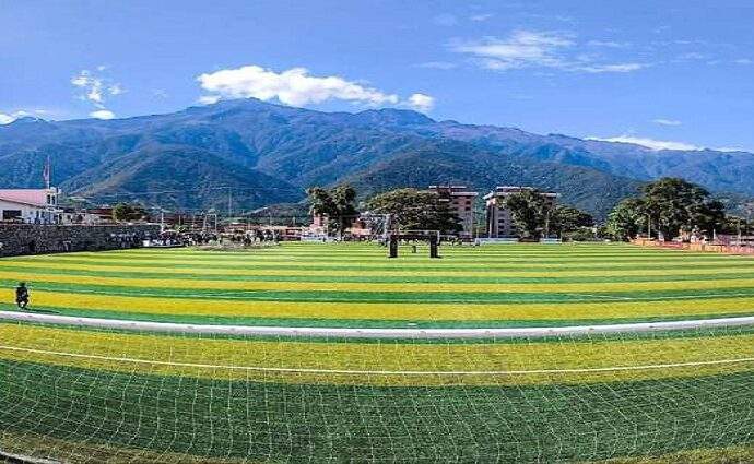 FVF entrega nueva cancha de fútbol 11 en Mérida