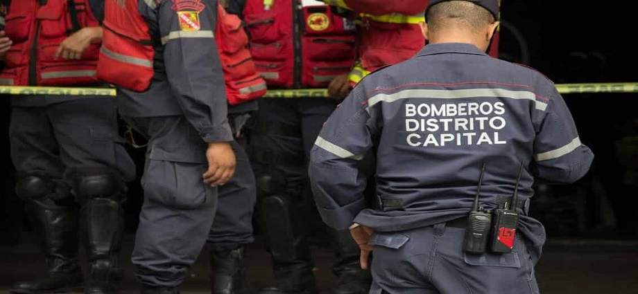 Bomberos de Caracas prohíben el uso de ascensores tras sismos y réplicas