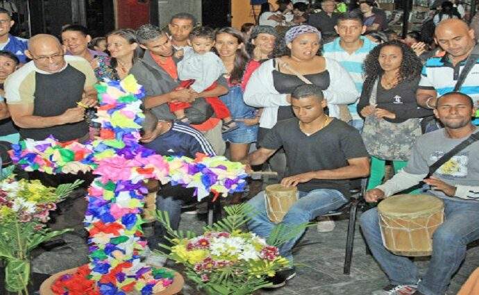 Los amigos de Capay y la Décima: Como aporte cultural