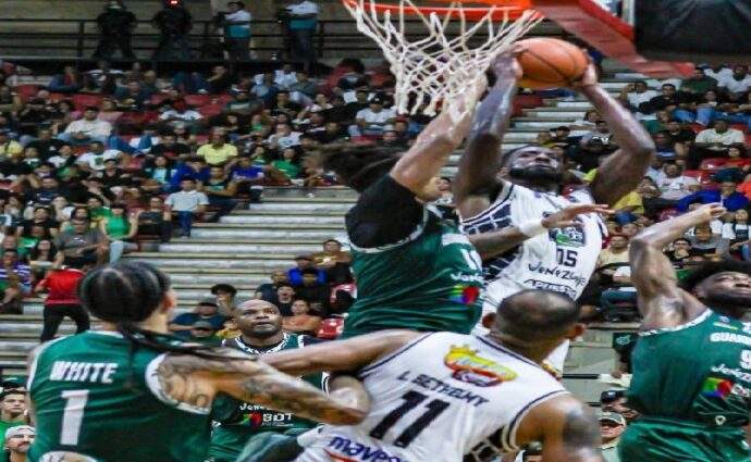 Guaiqueríes iguala la serie ante Cocodrilos; Marinos pone en jaque a Gaiteros