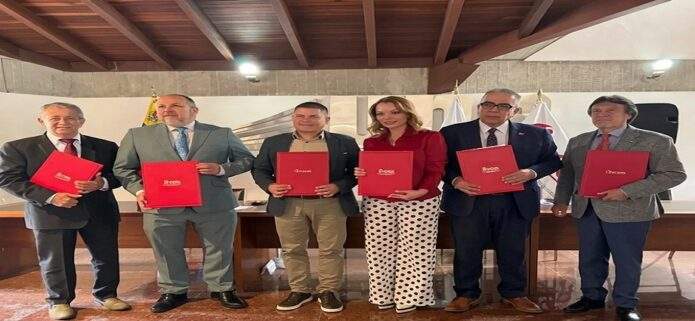 Inces y universidades firman alianza por el empleo