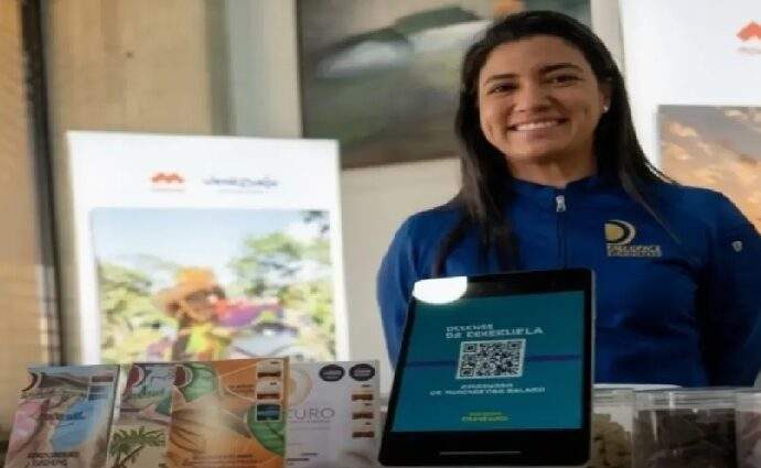 Venezuela proyecta su identidad en el Aeropuerto de Maiquetía