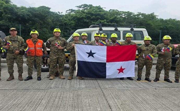 Equipo élite panameño viaja a Venezuela por sismos