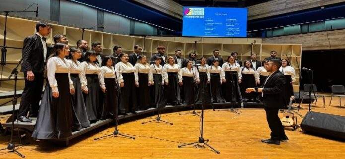 Voces venezolanas llenan la Sala José Félix Ribas en el Festival de Coros