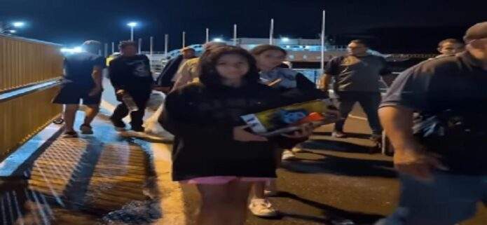 Llegan a Margarita sobrevivientes de los sismos de La Guaira