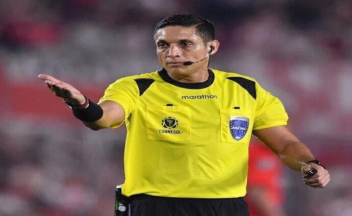 Valenzuela pitará el Australia-Turquía en el Mundial