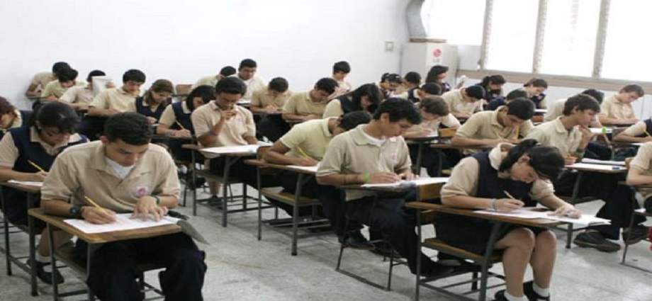 Ministerio de Educación anuncia ajuste del calendario y pautas para el cierre del año escolar