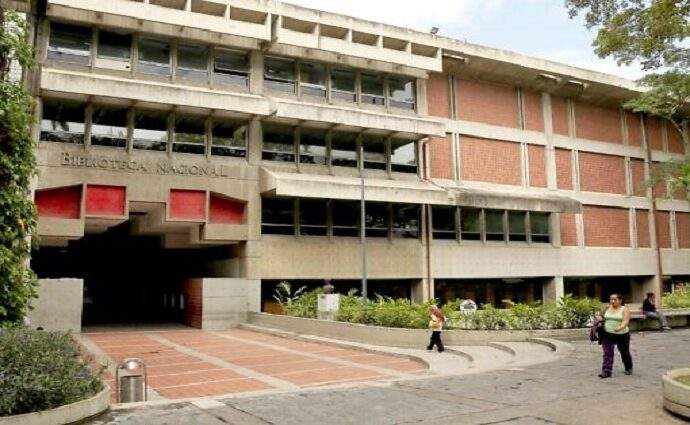Cierran sede de Biblioteca Nacional por obras estructurales