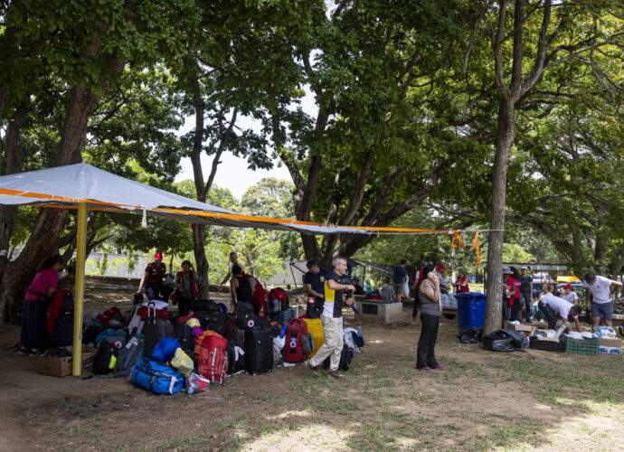 Hospital español en Caracas concluye su misión humanitaria