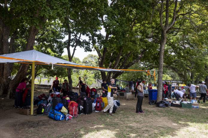 Hospital español en Caracas concluye su misión humanitaria