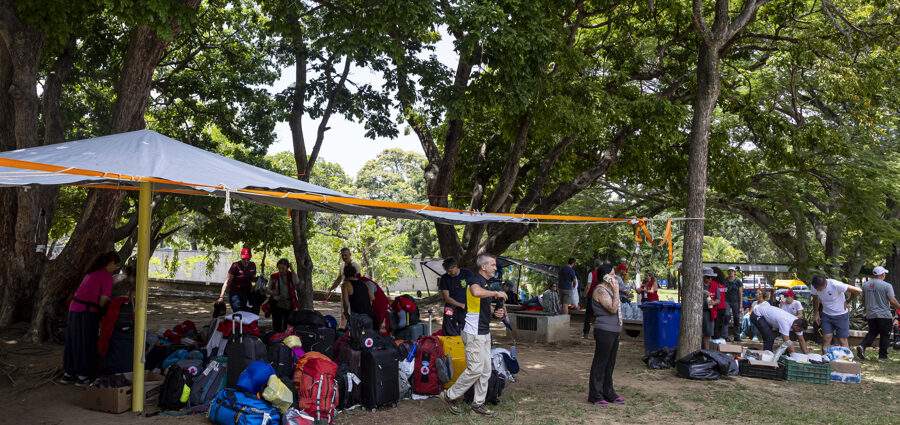 Hospital español en Caracas concluye su misión humanitaria