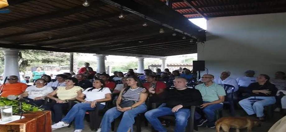 Conversatorio sobre: José Joaquín Salazar Franco