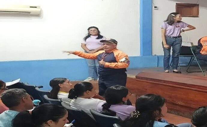 Inician capacitación de "Comités Escolares de Gestión de Riesgo" en el municipio Gómez