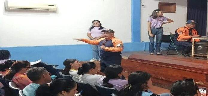 Inician capacitación de "Comités Escolares de Gestión de Riesgo" en el municipio Gómez