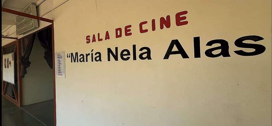La sala de cine "María Nela Alas" reabre sus puertas