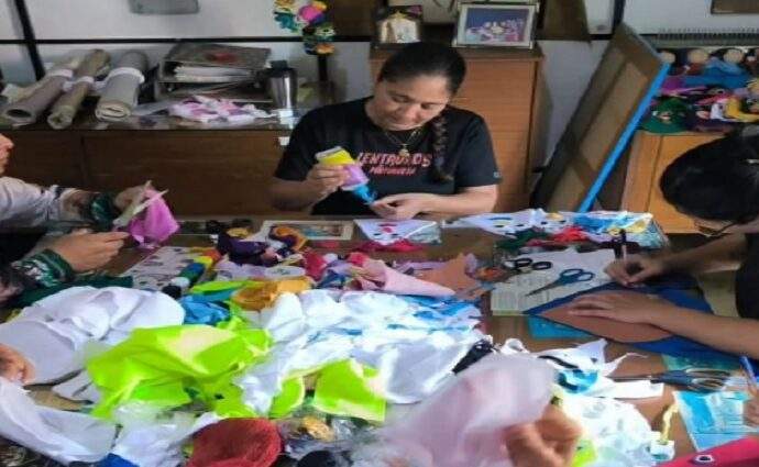 Artesanos de Portuguesa y Sucre elaboran juguetes tradicionales para niños afectados por el sismo