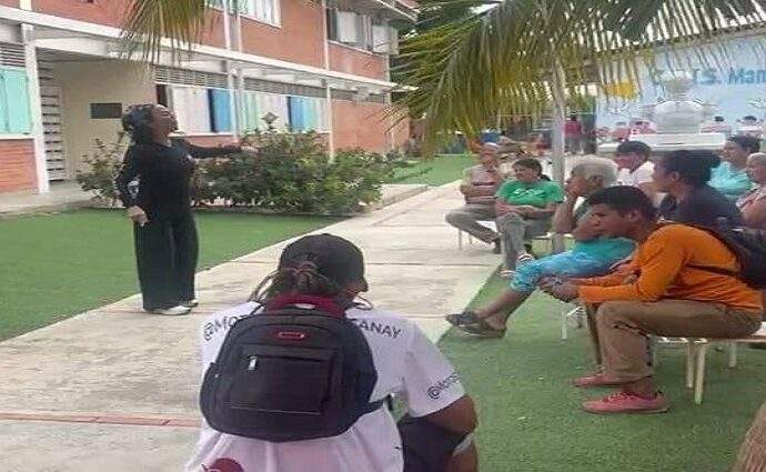 Compañía Nacional de Teatro brinda atención cultural a familias damnificadas en La Guaira