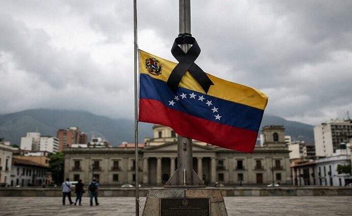 La Décima en el día a día: Sigue Venezuela herida y de luto