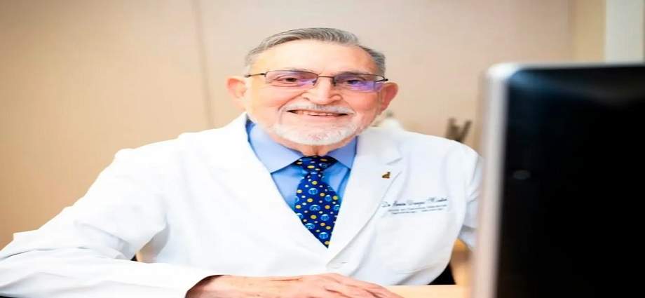 Colegio Ibero Latinoamericano de Dermatología honra la trayectoria del médico Hernán Vargas Montiel