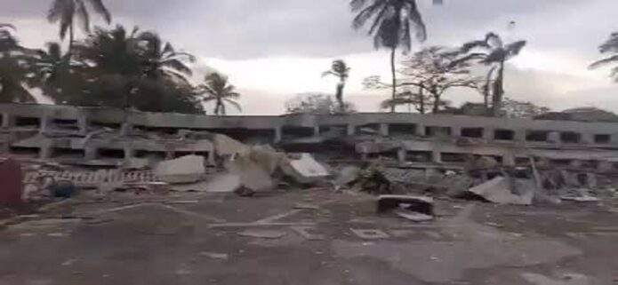 Tragedia escolar: confirman 120 docentes muertos por sismos
