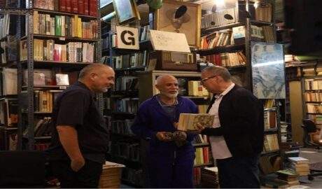 Inspeccionan La Gran Pulpería del Libro Venezolano tras sismos