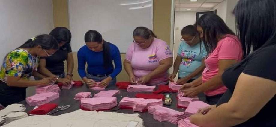 En Anzoátegui confeccionan ropa interior para niñas afectadas por los sismos