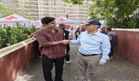 Italia entrega importante cargamento de ayuda humanitaria en La Guaira