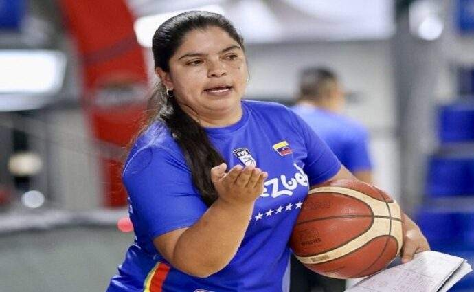 Luz Vargas asume las riendas de la selección femenina de baloncesto