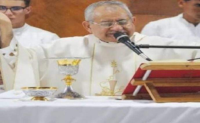 Pbro. Darío Salazar celebra 37 años de vida sacerdotal