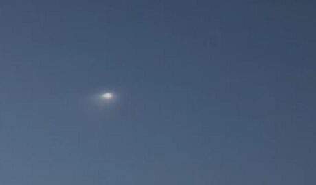Un objeto brillante en el cielo sorprende a los margariteños