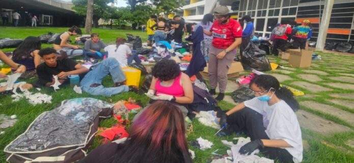 El plan de la UCV para rescatar la ropa descartada tras el sismo