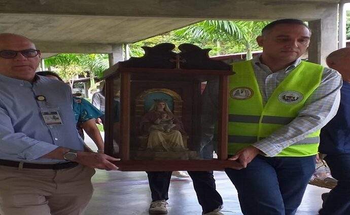 La Virgen de Coromoto continúa su recorrido por las instalaciones de la UCV