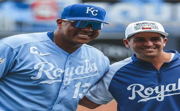Solidaridad de Grandes Ligas: Fanático venezolano dona premio de rifa para damnificados