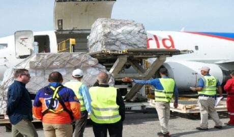 Llegan a Venezuela cinco toneladas de medicamentos enviados por Egipto